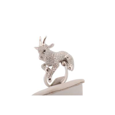 INEL DIN AUR ALB 18K CU DIAMANTE NATURALE IN FORMA DE CAPRA_CSG136