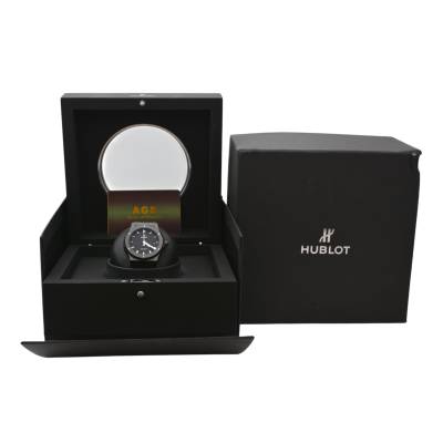 HUBLOT CLASSIC FUSION BLACK MAGIC 42 CERAMIC&TITANIUM BOX+PAPERS REF: 542.CM.1171.RX