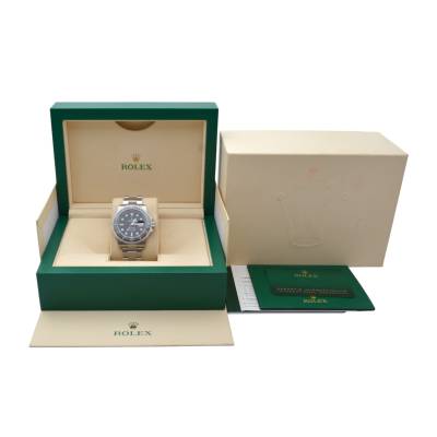 ROLEX SUBMARINER DATE 41 BLACK DIAL CERAMIC OYSTER STEEL FULL SET 2021 REF: 126610LN