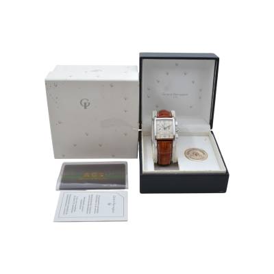 GIRARD PERREGAUX VINTAGE 1945 CHRONOGRAPH 31X30MM STEEL CHAMPAGNE DIAL REF: 25990.0.11.8186