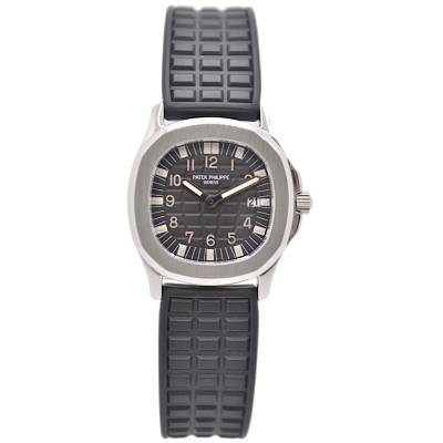 PATEK PHILIPPE AQUANAUT 30 QUARTZ STAINLESS STEEL BLACK BOX+PAPERS MINT 2000 REF: 4960A-010