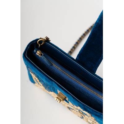 CHANEL VINTAGE BAG WITH GOLDEN BROITED MOTIFS