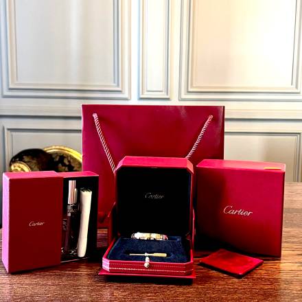 Brățara Love Cartier: simbolul iubirii eterne