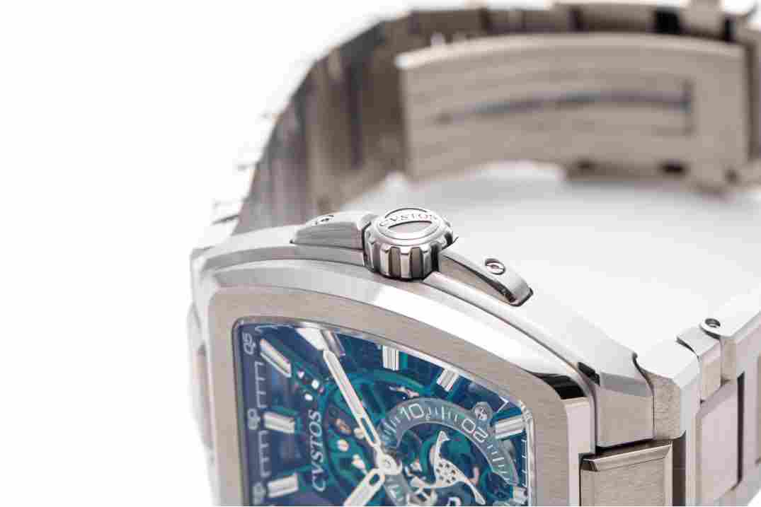 CVSTOS METROPOLITAN 42MM PS TITANIUM SQLT GREEN LIMITED EDITION 200 PIECES REF: F00103.4217001